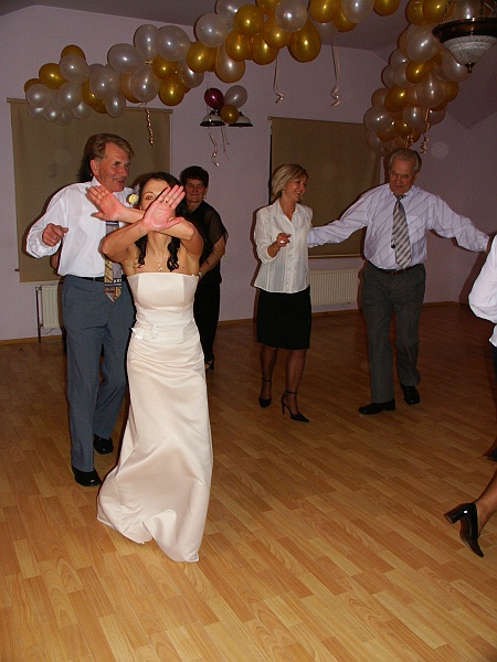 133 Nie robic juz zdjec.jpg - Im dalej w las tym weselej. :)